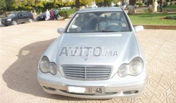 Mercedes-Benz Classe C 2001 Diesel 280000 Meknès full