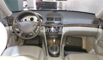 Mercedes-Benz Classe E 2005 Diesel 150000 Casablanca plein