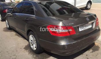 Mercedes-Benz Classe E 2009 Diesel 150000 Casablanca plein