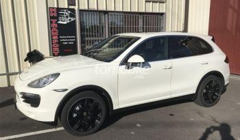Porsche Cayenne 2012 Essence 68000 Meknès