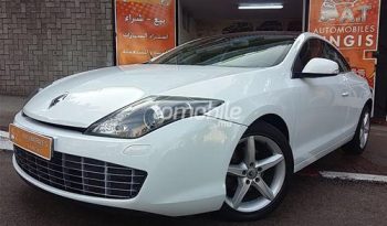 Renault Laguna 2010 Essence 100000 Tanger