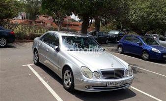 Mercedes-Benz Classe E 2004 Diesel 280000 Casablanca plein