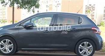 Peugeot 208 2013 Diesel 128000 Meknès
