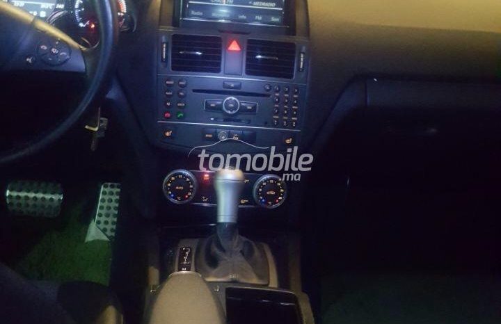 Mercedes-Benz 220 2010 Diesel  Rabat plein