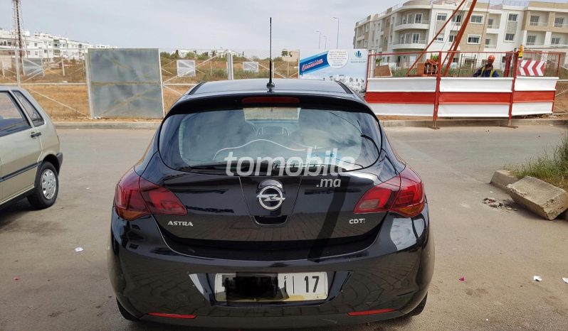 Opel Astra 2010 Diesel  Rabat plein