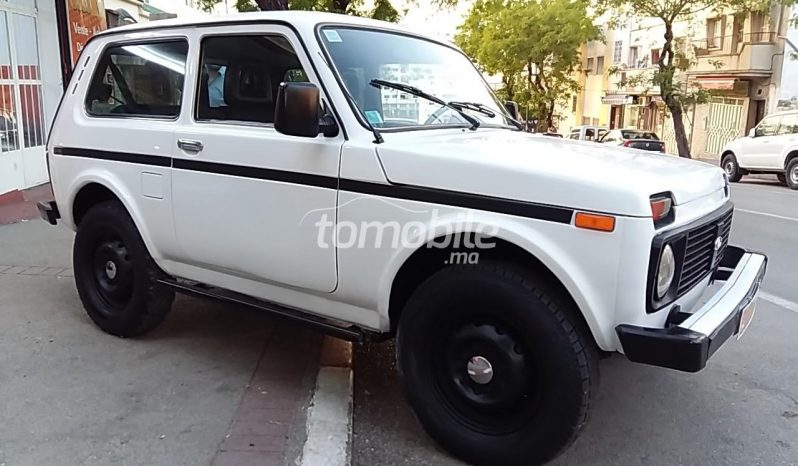 Land Rover Defender Importé Occasion 2009 Essence 80000Km Tanger #57583 plein