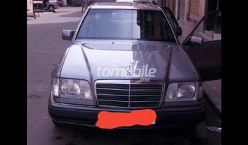 Mercedes-Benz 250 Occasion 1989 Diesel 300000Km Casablanca #59048 plein