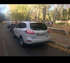 Hyundai Grand Santa Fe Occasion 2012 Diesel 120000Km Fès #62016 plein
