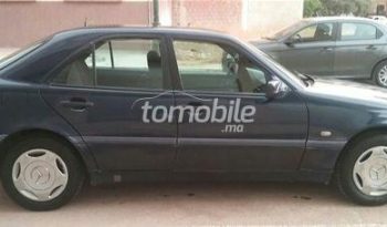 Mercedes-Benz Autres-modales Occasion 1999 Diesel 250000Km Meknès #64044 plein