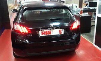 Peugeot 308 Occasion 2015 Diesel Km Casablanca #65183 plein