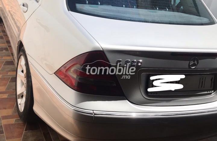 Mercedes-Benz 220 Importé  2001 Diesel 265000Km Tanger #84210 plein