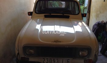 Renault R 4  1990 Essence 200000Km Béni Mellal #87359
