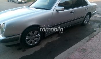 Mercedes-Benz E 220 Importé  1999 Diesel 235000Km Marrakech #85488