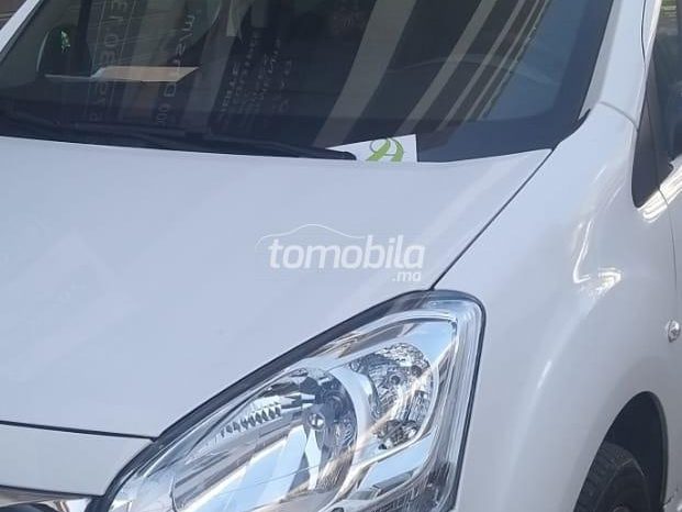 Peugeot Partner Tepee Occasion 2019 Diesel 11000Km Casablanca #88950 plein