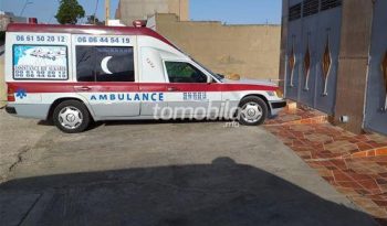 Mercedes-Benz 250 Occasion 1995 Diesel 111111Km Nador #89779