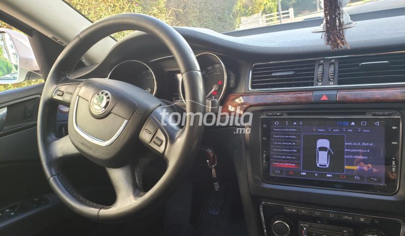 Skoda Superb  2011 Diesel 174000Km Mohammedia #90837