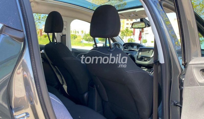 Peugeot 208 Occasion 2017 Diesel 57000Km Tanger #92009 plein