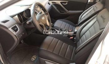 Hyundai Elantra Occasion 2015 Diesel 85000Km Rabat #92747 plein
