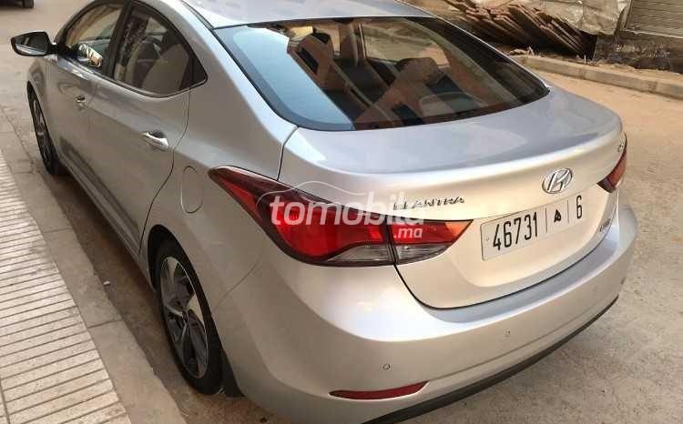 Hyundai Elantra Occasion 2015 Diesel 85000Km Rabat #92747 plein