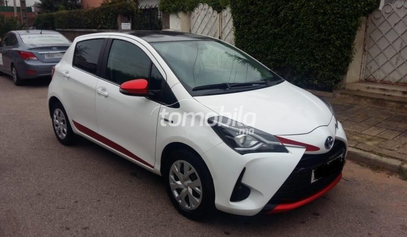 Toyota Yaris Occasion 2018 Hybride 100000Km Mohammedia #94751 plein