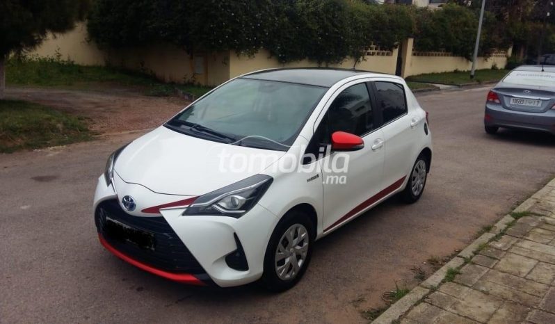 Toyota Yaris Occasion 2018 Hybride 100000Km Mohammedia #94751 plein
