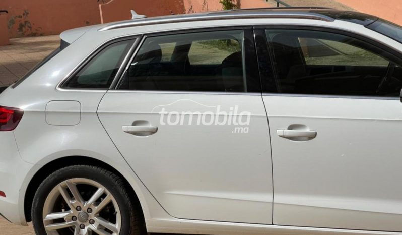 Audi A3  2016 Diesel 199000Km Mohammedia #97690 plein