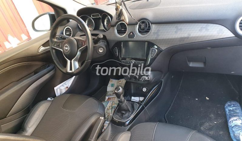 Opel Adam Occasion 2016 Essence 61000Km Casablanca #97638 plein