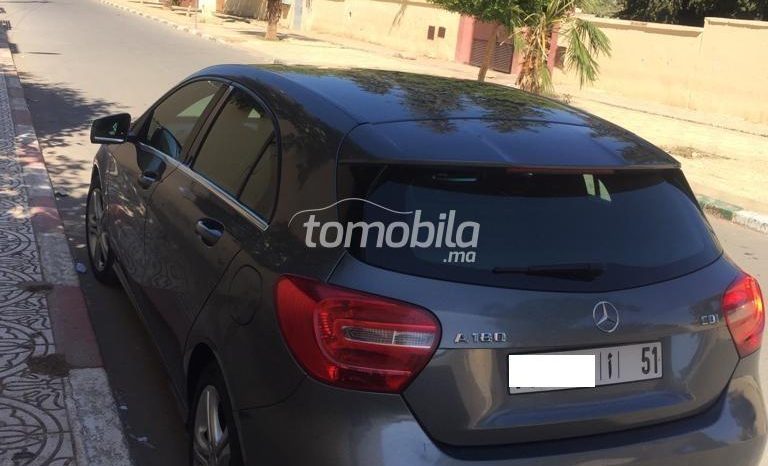Mercedes-Benz A 180  2014 Diesel 231000Km Oujda #97918 plein
