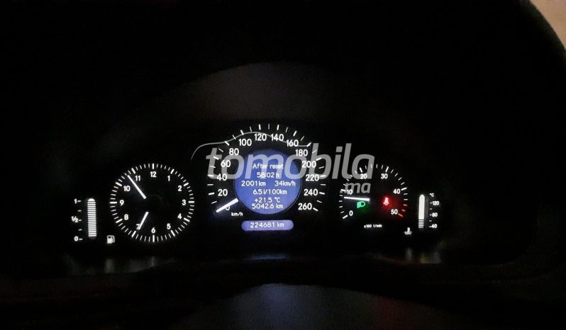 Mercedes-Benz E 220 Occasion 2005 Diesel 233000Km Rabat #97952 plein