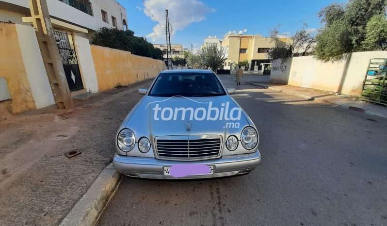 Mercedes-Benz 290 Importé  2010 Diesel 324243Km Fès #98536 plein