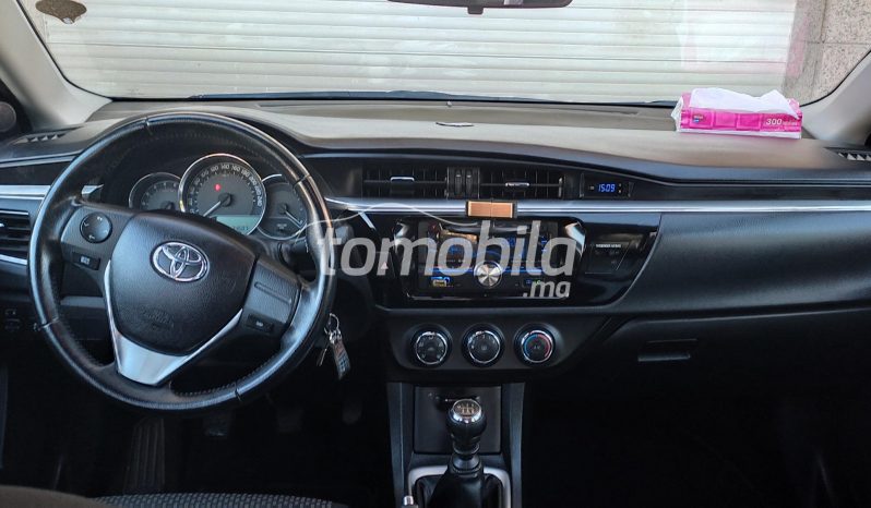 Toyota Corolla Occasion 2015 Diesel 74600Km Rabat #98783