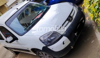 Peugeot Partner  2004 Diesel 250000Km  #100647 plein