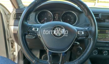 Volkswagen Jetta  2016 Diesel 97000Km Kénitra #100900 plein