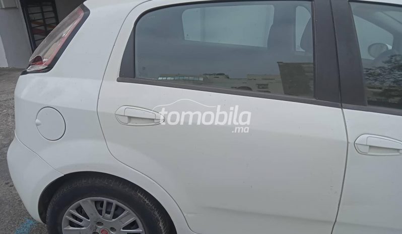 Fiat Grande Punto  2013 Diesel 120000Km Casablanca #101645 plein