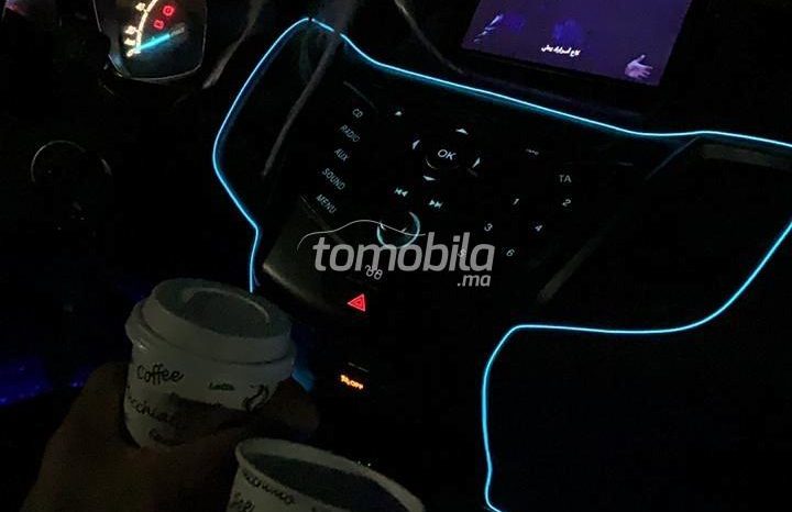 Ford Fiesta Occasion 2017 Essence 98000Km Salé #101629 plein