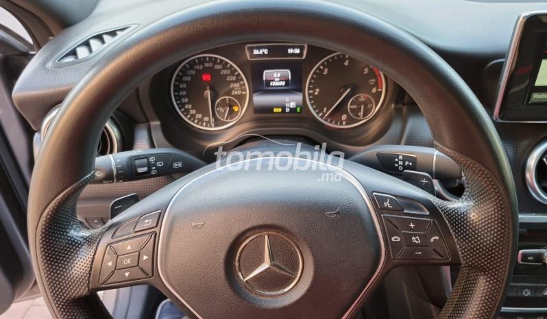Mercedes-Benz A 180 Occasion 2015 Diesel 140000Km Agadir #101909 plein