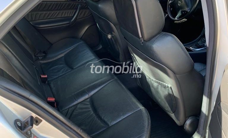 Mercedes-Benz Classe C Importé   Diesel 340000Km Rabat #101615 plein