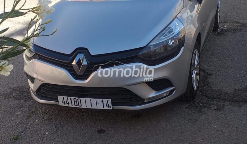 Renault Clio  2017 Diesel 96000Km Mohammedia #101543