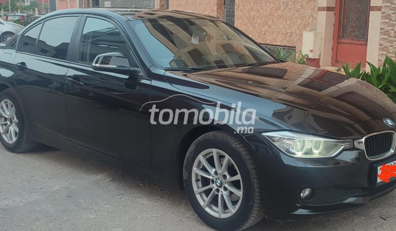 Voiture BMW 318 2014 à Mohammedia  Diesel