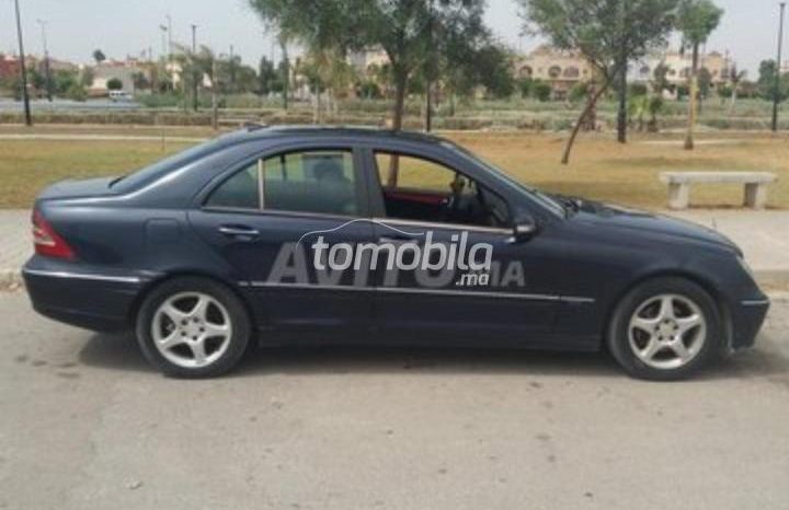 Mercedes-Benz 220 Importé Occasion 2000 Diesel 358000Km Berrechid #102561 plein