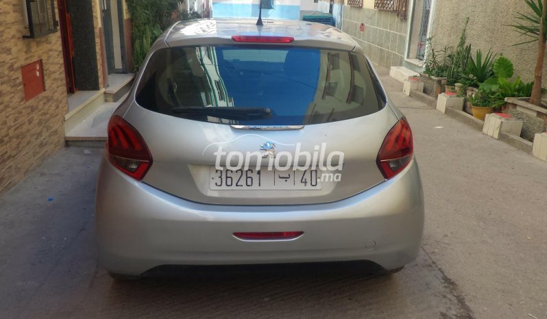 Peugeot 208 Occasion 2017 Diesel 140000Km Tanger #102387 plein