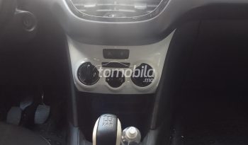 Peugeot 208  2015 Essence 916000Km Casablanca #103176 plein