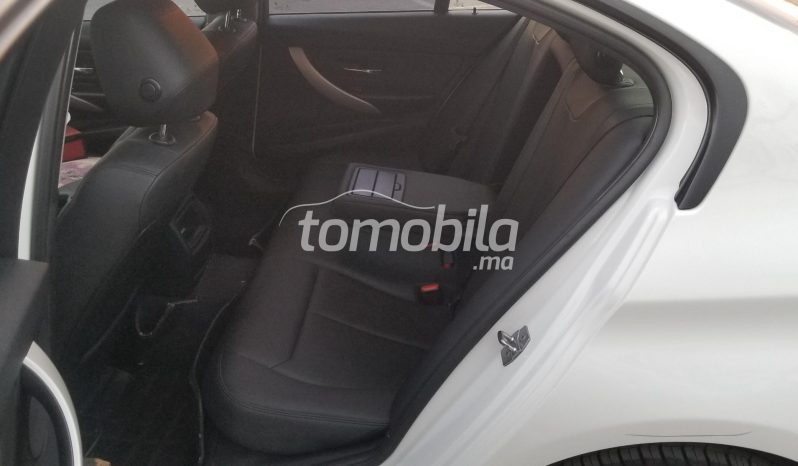 BMW 318  2016 Diesel 14000Km Rabat #103519 plein
