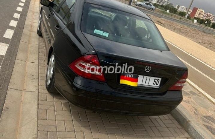 Mercedes-Benz 220 Importé Occasion 2010 Diesel Km Nador #104109 plein