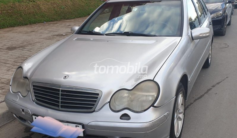 Mercedes-Benz 220 Importé  2011 Diesel Km Tanger #104788