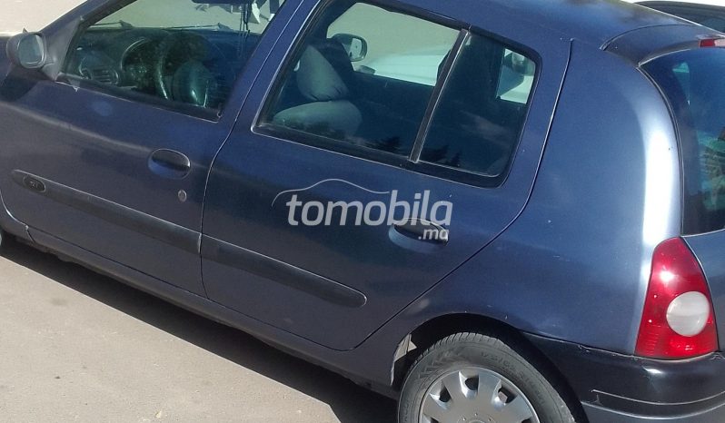 Renault Clio Occasion 2000 Diesel 135000Km Fès #105131 plein