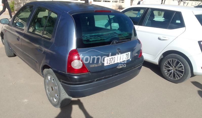 Renault Clio Occasion 2000 Diesel 135000Km Fès #105131 plein