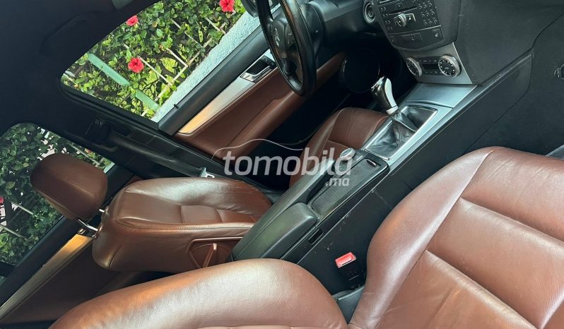 Mercedes-Benz 220 Importé  2008 Diesel 290000Km Kénitra #105860 plein