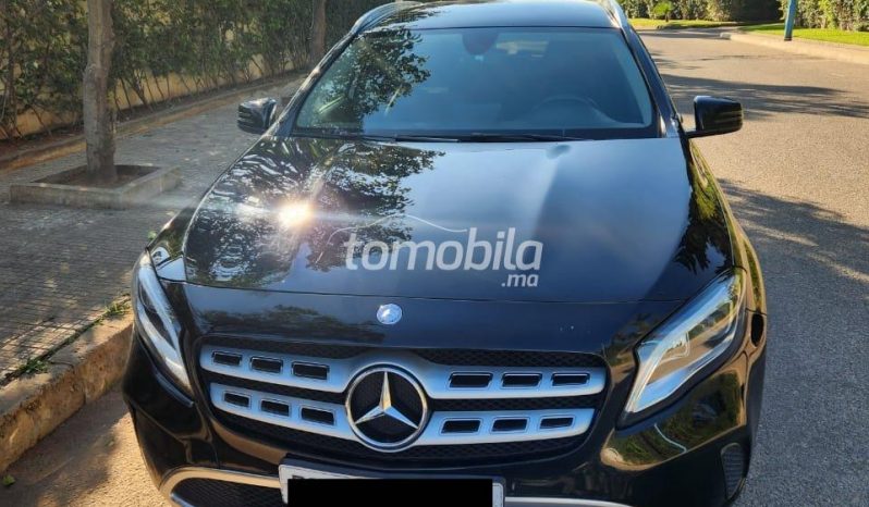 Mercedes-Benz GLA 200  2017 Diesel 100000Km Casablanca #105760 plein