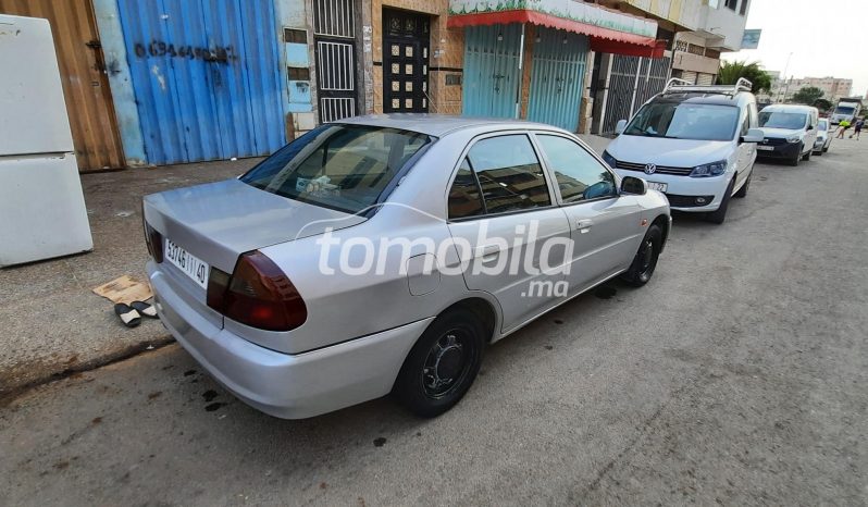Mitsubishi Lancer  2000 Essence 2000000Km Casablanca #105372 plein